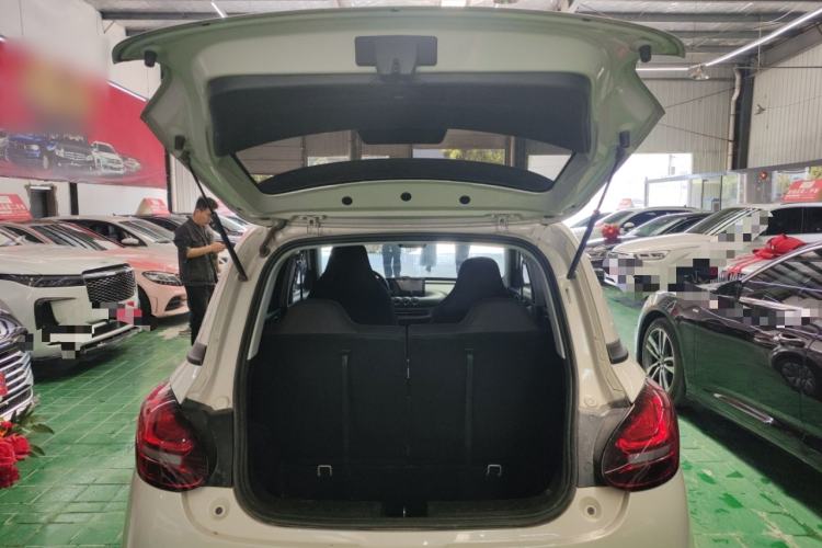 Used Wuling Bingo 2023 333 km Fast-Share Version Trunk