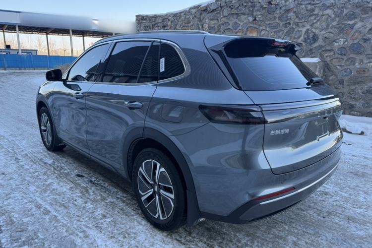 Used Geely Galaxy Galaxy Xingjian 7 EM-i 2025 120km Exploration+ Version