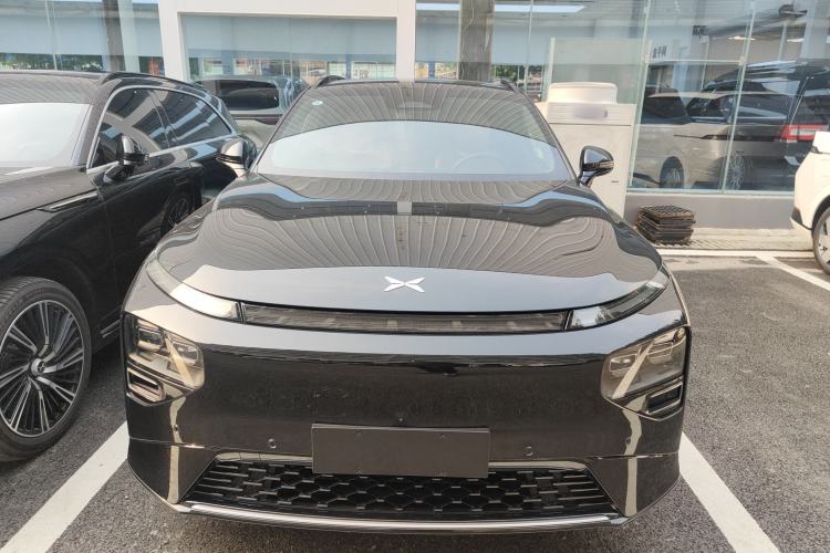 Used XPeng G9 2024 570 Max Front