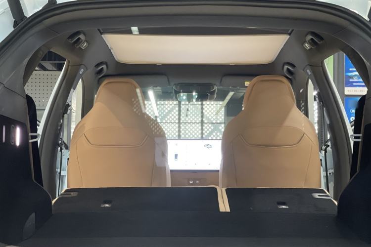 Used ARCFOX Alpha T5 2024 520 MAX
