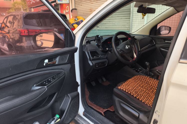 Used CHANGAN OSHAN A800 2017 1.6L Manual Comfort Model Driver Seat