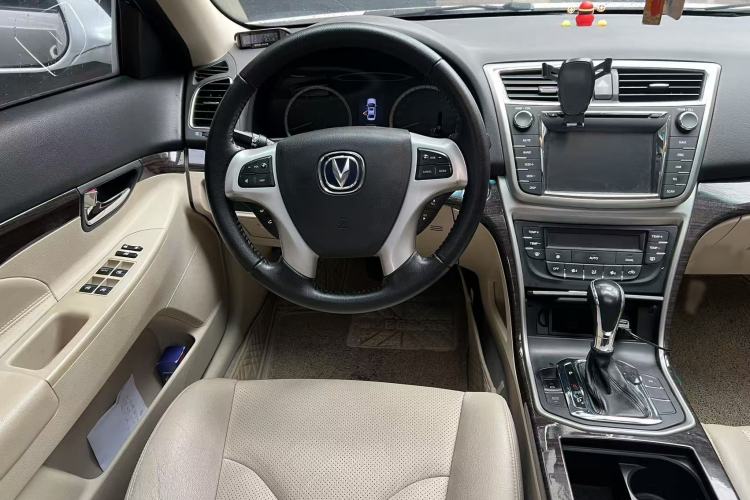 Used Changan Raeton 2013 1.8T Automatic Prestige Model China IV Standard
