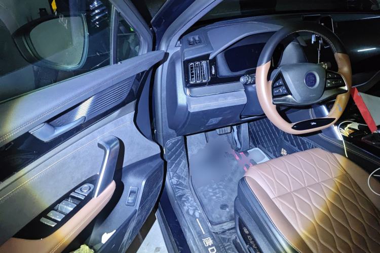 Used BYD Tang New Energy 2023 DM-i Champion Edition 112KM Prestige Model Driver Seat