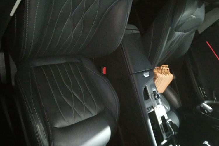 Used Chery Arrizo 8 2022 1.6T DCT Ya Right Front Seat