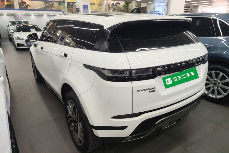 Used Land Rover Range Rover Evoque 2022 Facelifted Aurora L 249 PS R-Dynamic Luxury Edition