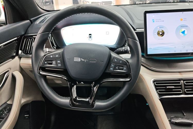 Used BYD Song PLUS New Energy 2023 Champion Edition DM-i 110KM Flagship Model
