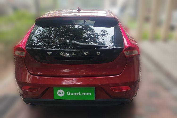 Used Volvo V40 2014 2.0T Zhiya Edition Rear
