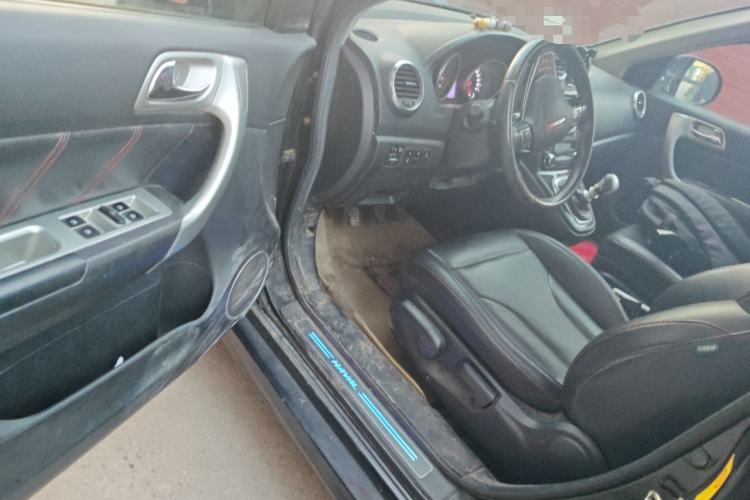 Used Haval H6 2013 Upgraded Model 1.5T Manual Two-Wheel Drive Elite Version