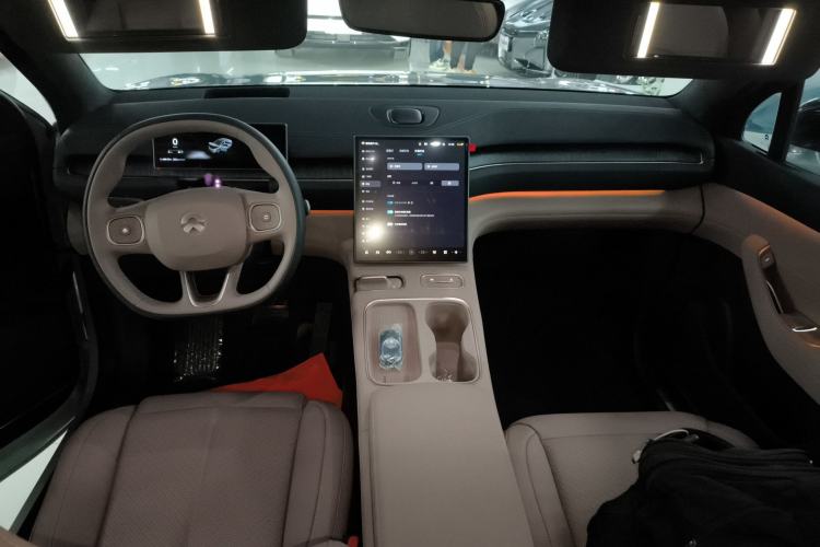 Used Nio EC6 2024 75 kWh
