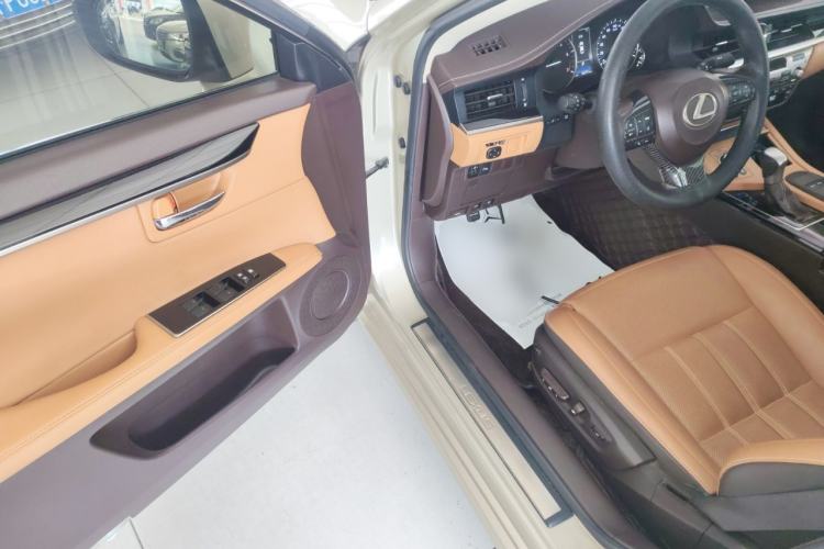 Used Lexus ES 2015 200 Elite Edition