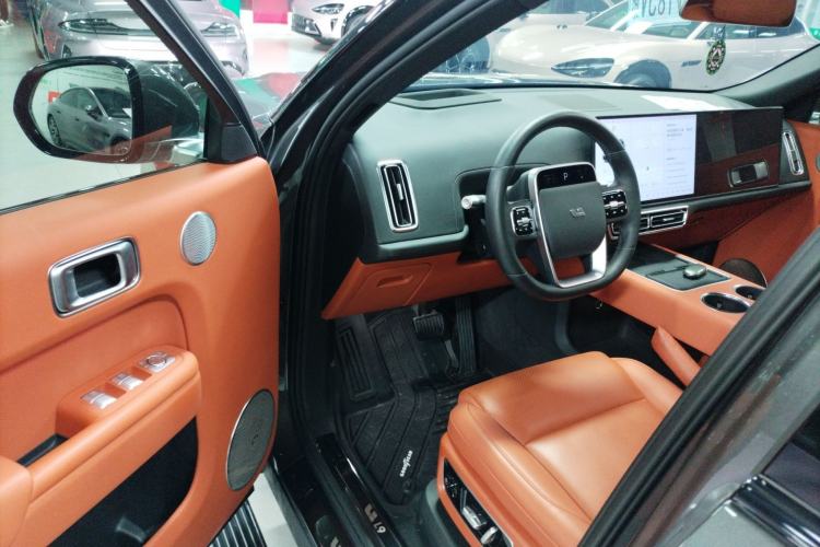 Used Li Auto L9 2022 Max model

