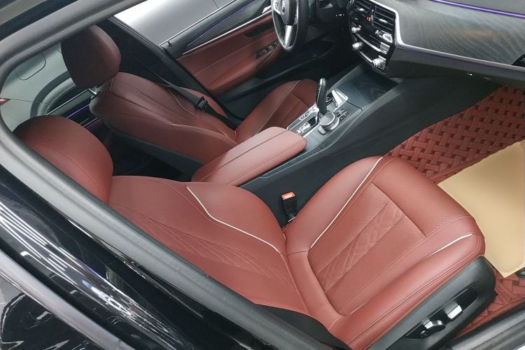 Used BMW 5 Series New Energy 2021 535Le M Sport Package Right Front Seat