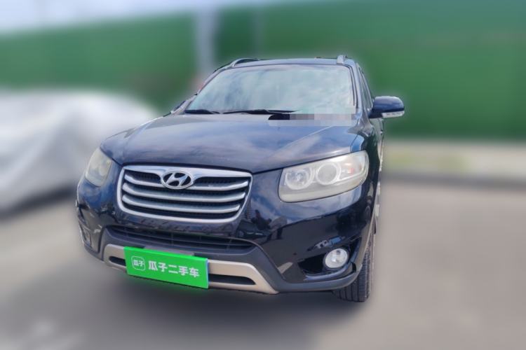 Used Hyundai Santa Fe Classic 2012 2.4 Comfort Edition 7-Seater Four-Wheel Drive