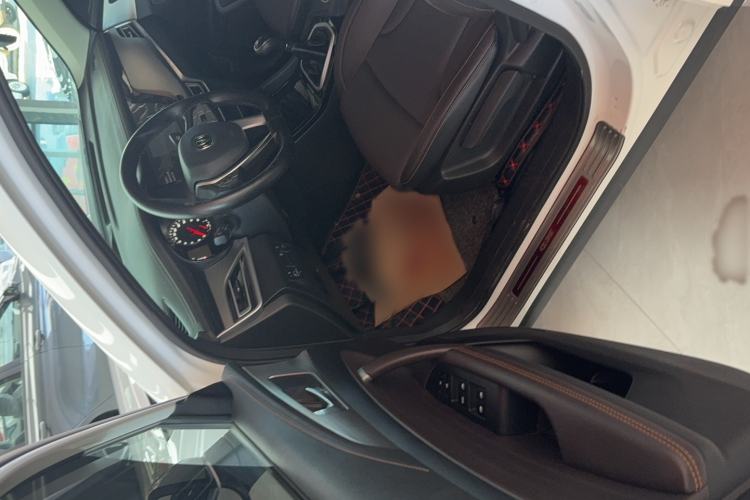 Used CHANGAN CS35PLUS 2019 1.6L Manual E-Link Upgrade Edition Interior 2