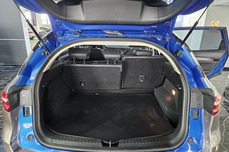 Used Haval F7 2020 2.0T Two-Wheel Drive i-Active Trunk