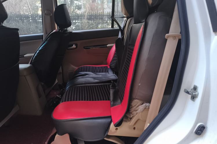 Used Jinbei 750 2016 1.5L Luxury Model