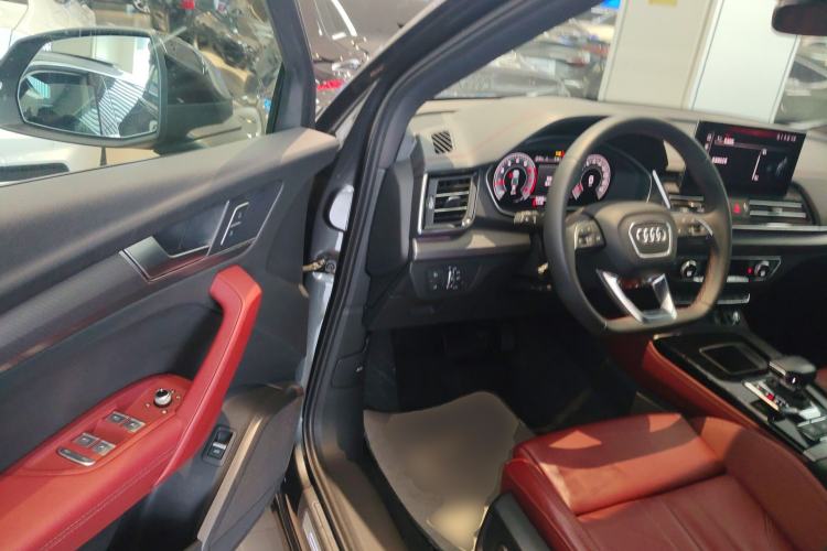 Used Audi Q5L 2023 40T Luxury Dynamic Model