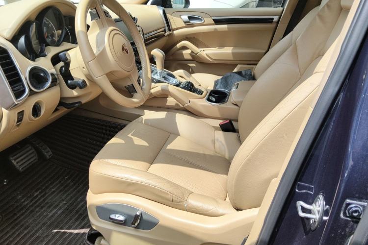 Used Porsche Cayenne 2011 Cayenne 3.0T Left Front Seat