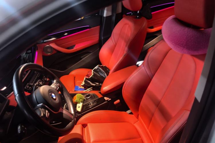 Used BMW X2 2022 sDrive25i M Sport Package Left Front Seat