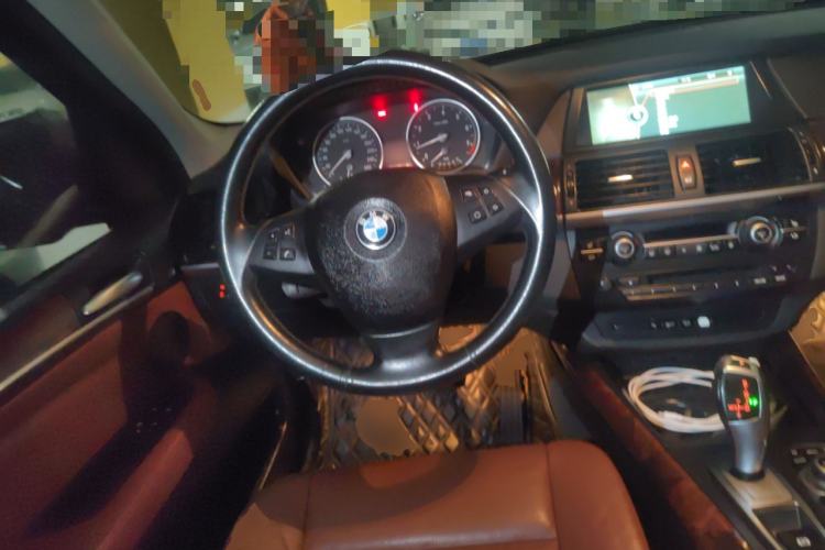 Used BMW X5 2012 xDrive35i Luxury 5-seater
