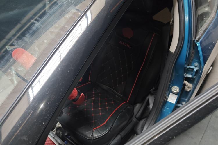 Used Nissan Lannia 2016 1.6L Manual Cool Edition
