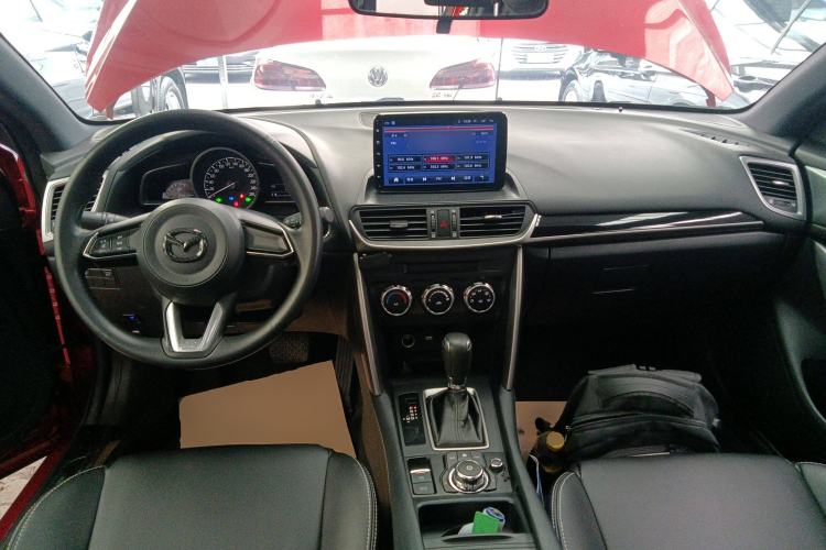 Used Mazda CX-4 2018 2.0L Automatic Two-Wheel Drive Blue Sky Dynamic Version China V Standard