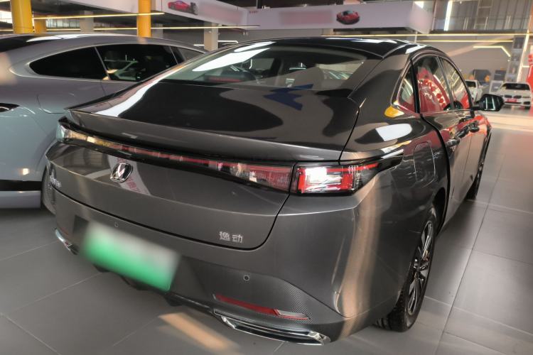 Used CHANGAN Eado PHEV 2025 Smart New Blue Whale 145KM Battleship Edition