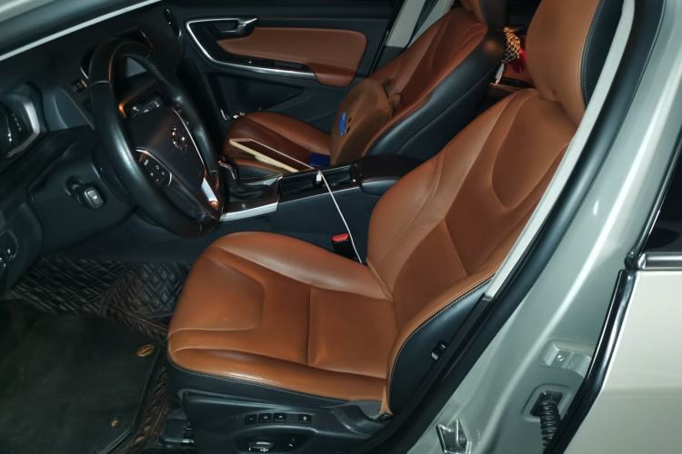 Used Volvo S60 2018 S60L T4 Smart & Ambitious Edition Left Front Seat