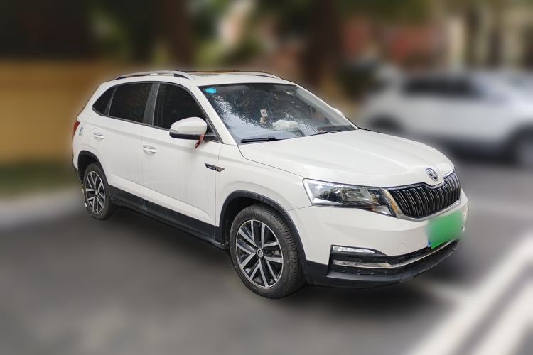 Used Skoda Kamiq 2018 1.5L Automatic Comfort Edition China VI Standard Front Right 45 Deg