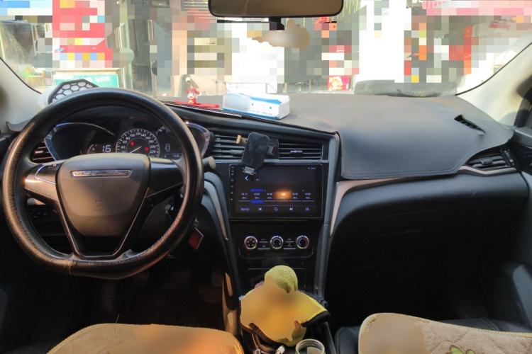 Used Venucia D60 2021 1.6L Entry Manual Comfort Edition
