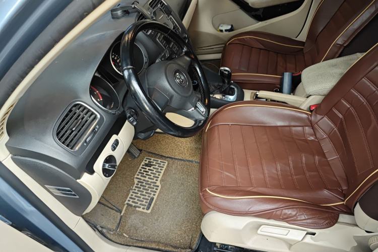 Used Volkswagen Golf 2012 1.6L Automatic Comfort Model
