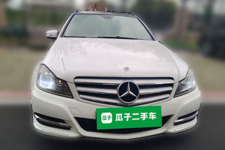 Used Mercedes-Benz C-Class 2011 C 200 Fashion Travel Edition Front