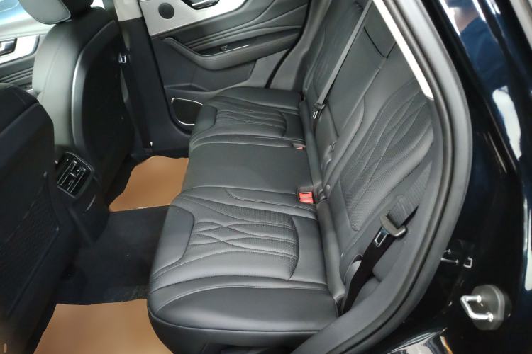 Used Hongqi HS5 2025 2.0T Two-Wheel Drive 600 000-Vehicle Commemorative Edition