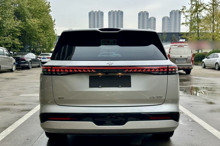 Used Dongfeng eπ eπ008 2024 210Max Range-Extended Version 6 Seats