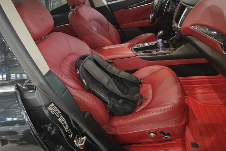 Used Maserati Levante 2016 3.0T Standard Edition Right Front Seat