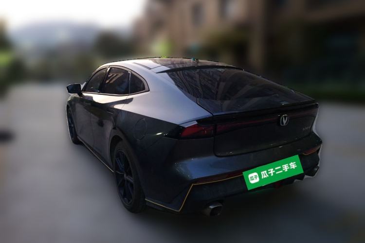 Used Changan UNI-V 2022 1.5T Smart Navigation Version