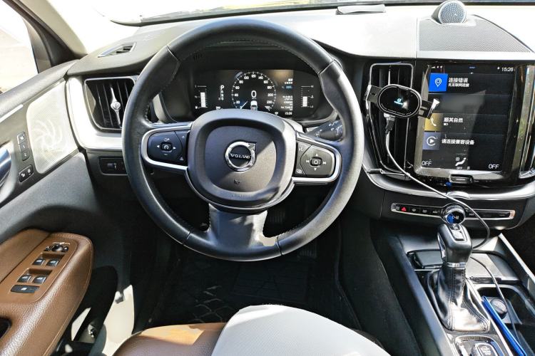 Used Volvo XC60 2019 T5 4x4 Smart Edition China VI Standard
