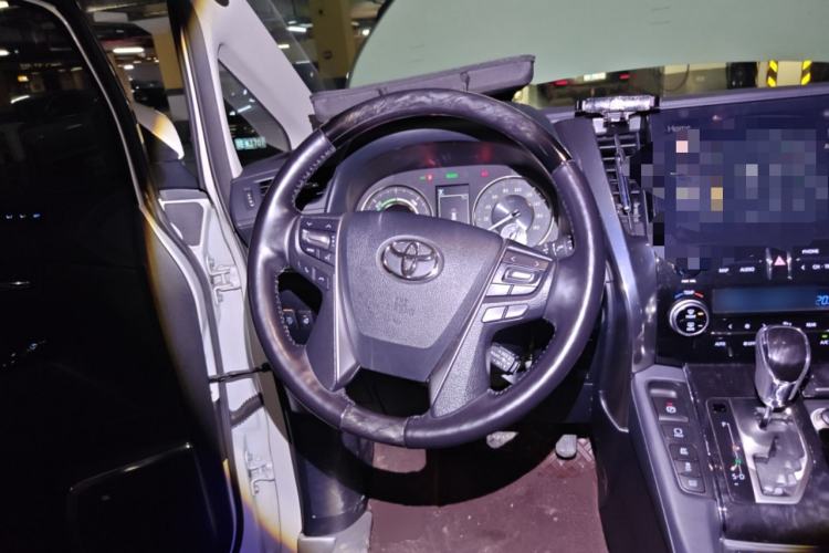 Used Toyota Vellfire 2021 Crown Dual-Engine 2.5L HV Luxury Edition
