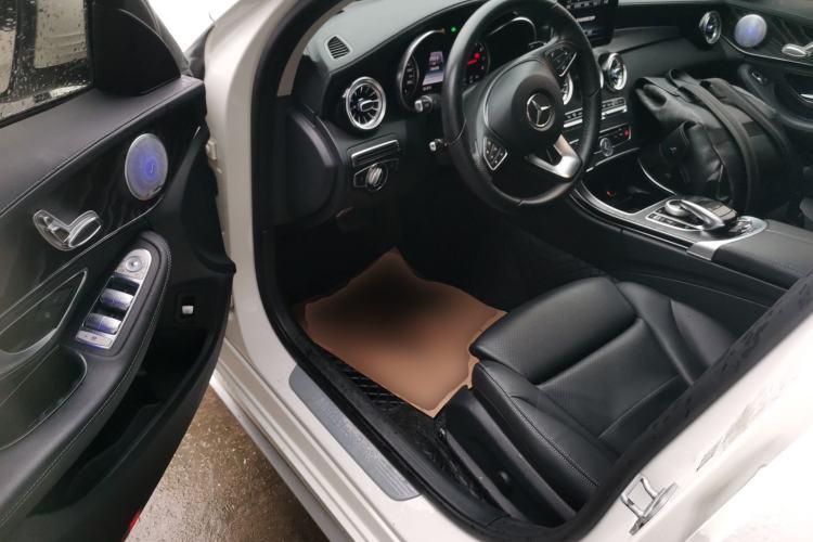 Used Mercedes-Benz C-Class 2015 Restyled C 180 L Sport Edition Driver Seat