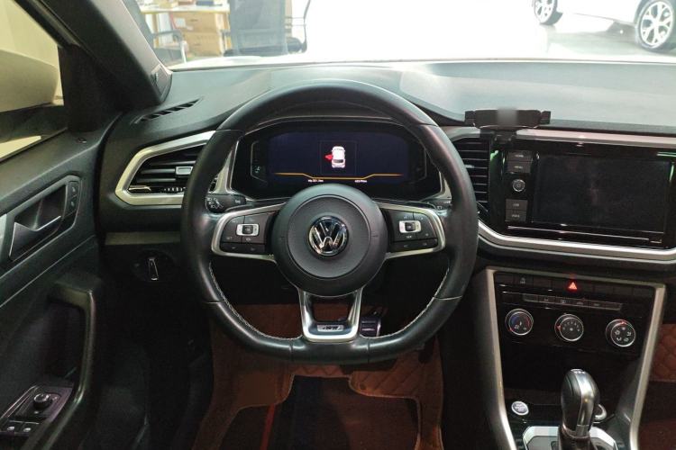 Used Volkswagen T-ROC 2020 280TSI DSG Two-Wheel Drive R-Line Pro