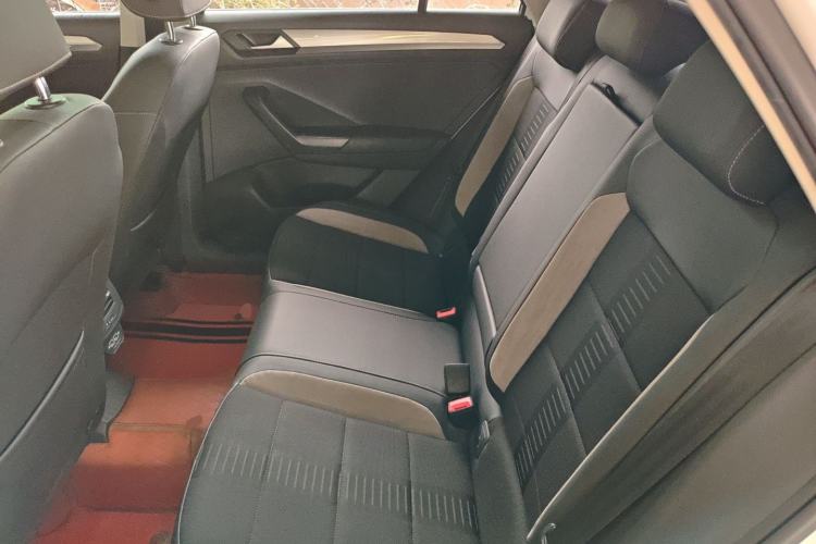 Used Volkswagen T-ROC 2019 230TSI DSG Two-Wheel-Drive Advanced Version China VI Standard