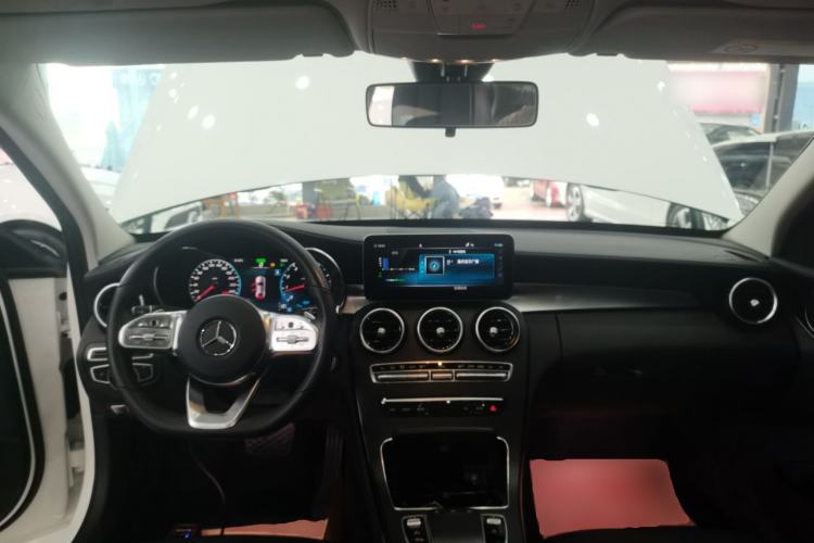 Used Mercedes-Benz C-Class 2021 C 260 L Sport Edition Center Console