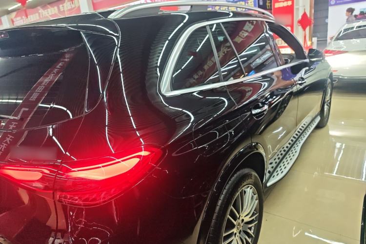 Used Mercedes-Benz GLC 2023 Refreshed GLC 300 L 4MATIC Dynamic Edition 5 Seats Rear Right 45 Deg