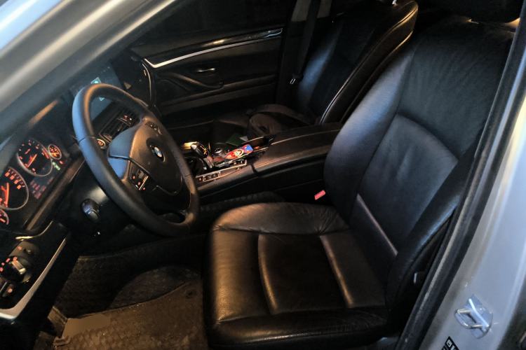 Used BMW 5 Series 2013 520Li Elegant Edition
