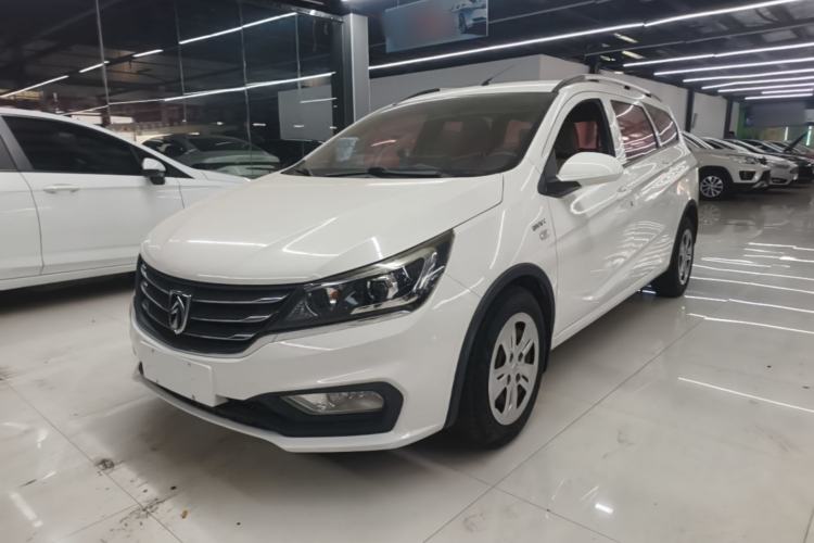 Used Baojun 310W 2017 1.5L Manual Comfort Version China V Guazi used car, China used car export, Used car for sale, Used  cars, Cheapest cars for sale