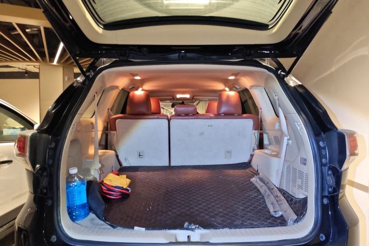 Used Toyota Highlander 2015 2.0T Two-Wheel Drive Elite Edition 7 Seats