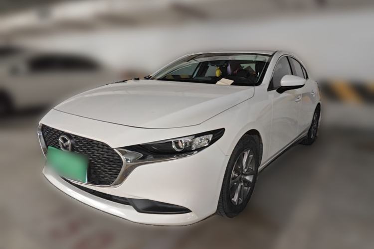 Used Mazda 3 Axela 2020 1.5L Automatic Luxury Version