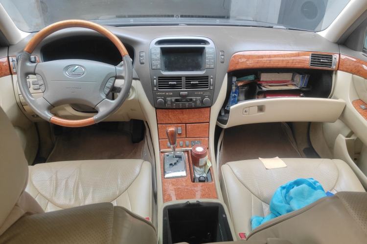 Used Lexus LS 2005 430