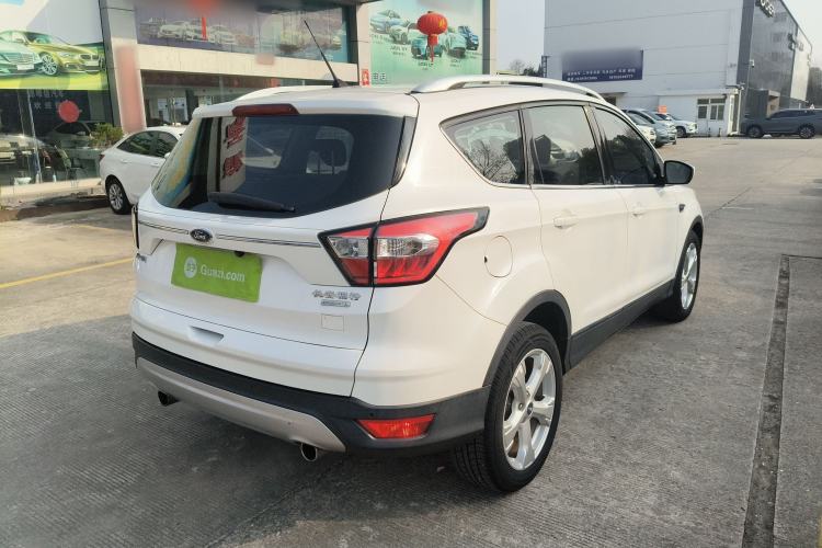 Used Ford Kuga 2017 EcoBoost 180 Two-Wheel-Drive Platinum Edition