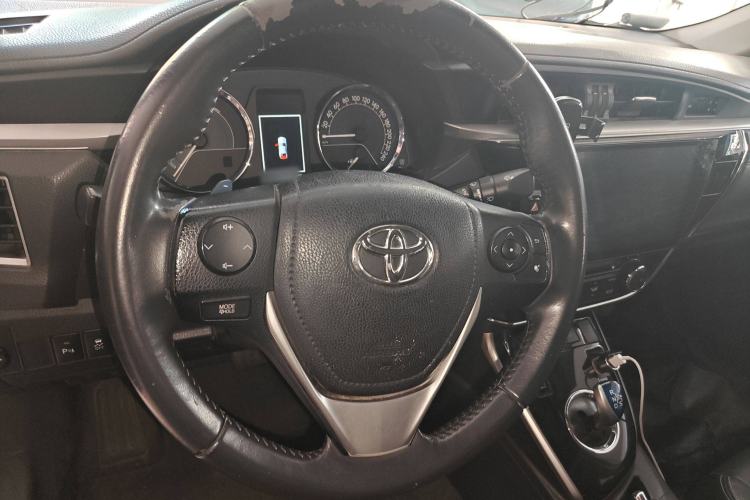 Used Toyota Corolla 2016 Dual-Engine 1.8L E-CVT Elite Edition